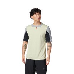 Fox Defend Short Sleeve Jersey Men's in Cactus